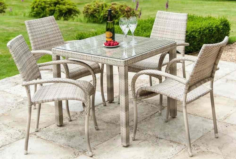 what the difference between ceramic and glass tables blog - 04