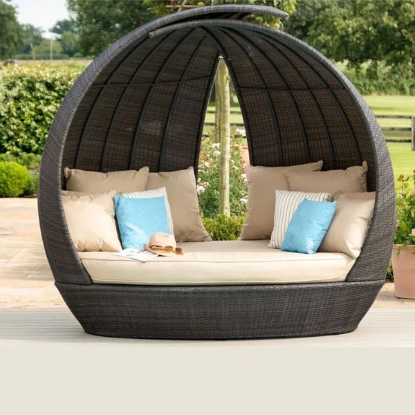 Garden Outdoor Day Beds